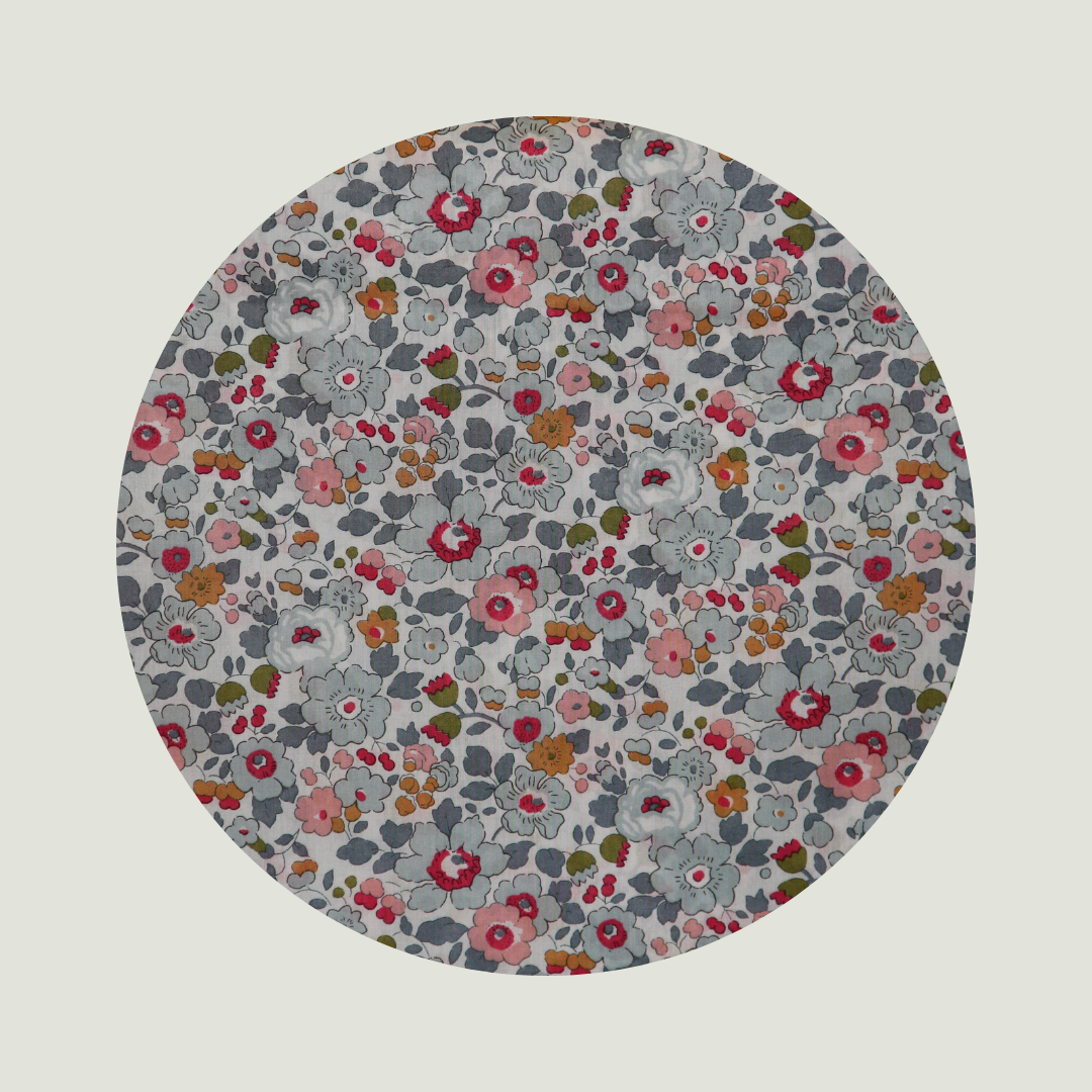 Little Acorn Liberty Square Scarf 'Betsy' - Light Blue