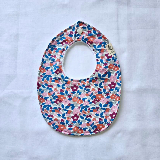 Little Acorn Liberty Bib 'Betsy Berry' - Pink/Plum