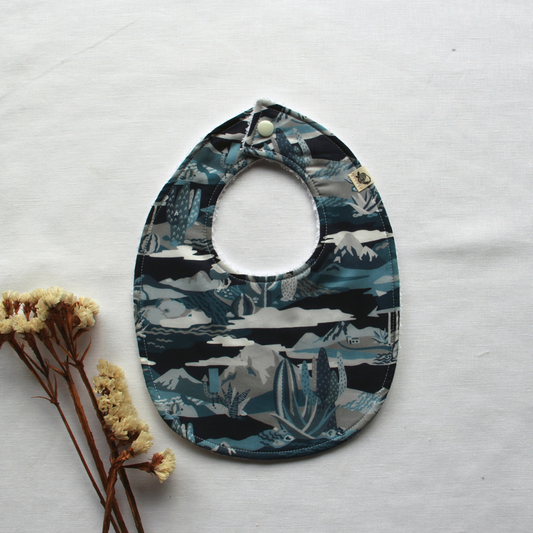 Little Acorn Liberty Bib 'Nirvana' - Blue/Grey