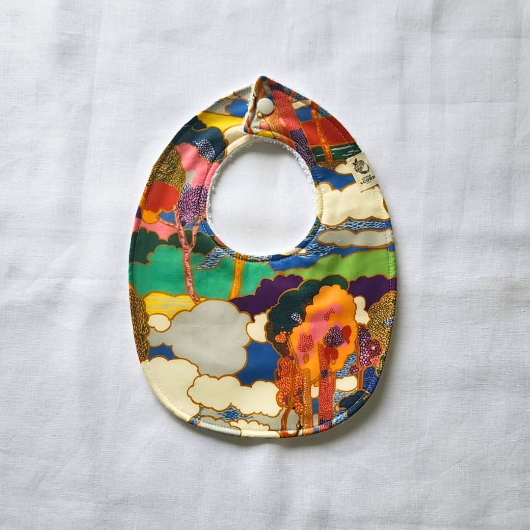 Little Acorn Liberty Bib 'Prospect Road' - Bright