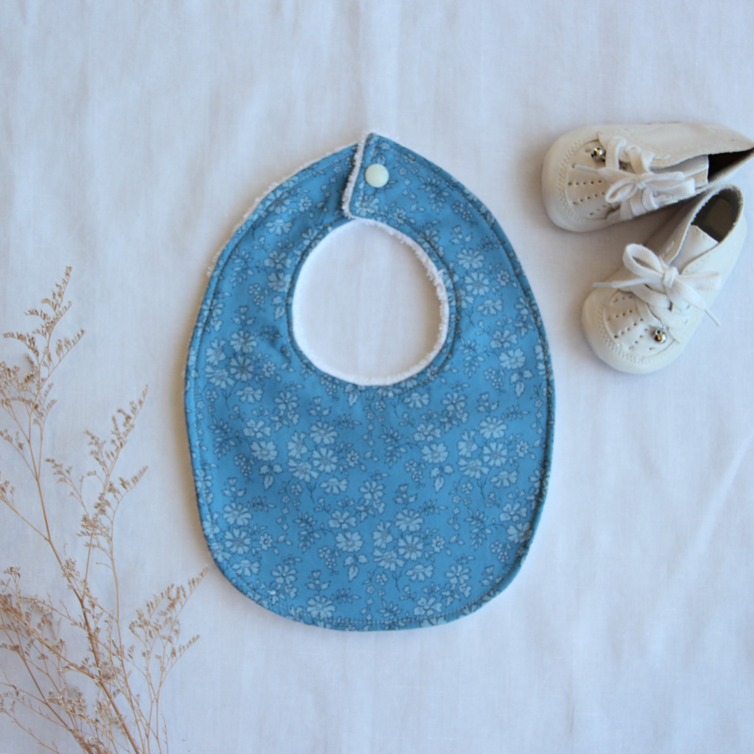 Little Acorn Liberty Bib 'Capel' - Blue