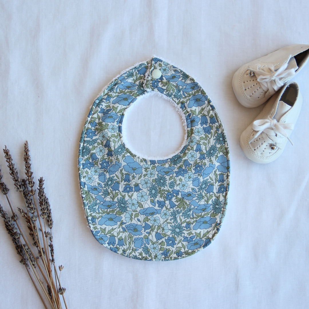 Little Acorn Liberty Bib 'Poppy & Daisy' - Blue