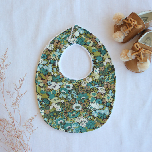 Little Acorn Liberty Bib 'Thorpe' - Green