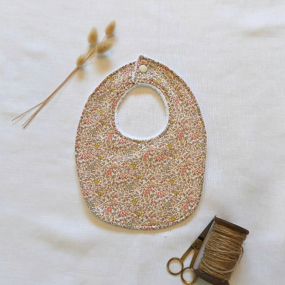 Little Acorn Liberty Bib 'Katie & Millie' - Peach