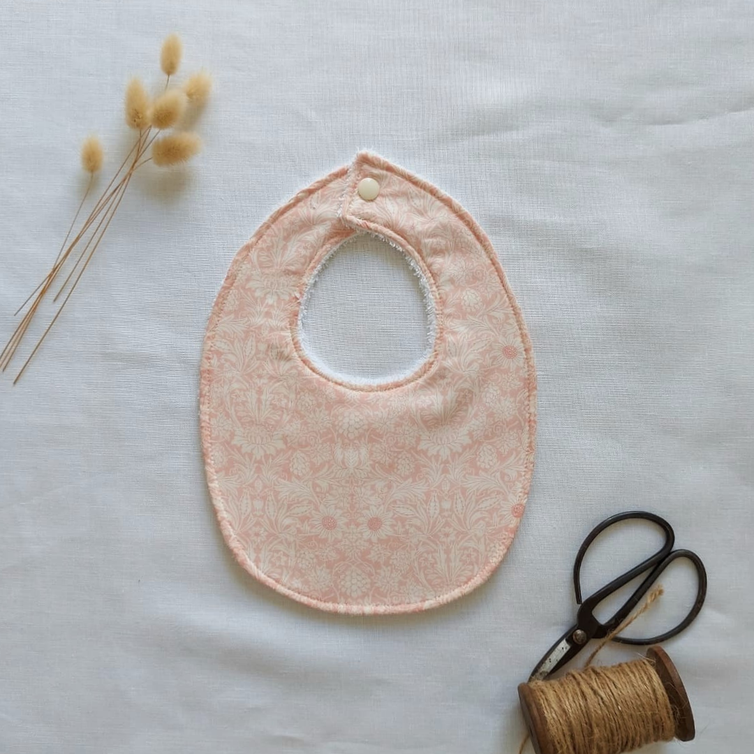 Little Acorn Liberty Bib 'Mortimer Silhouette' - Pink